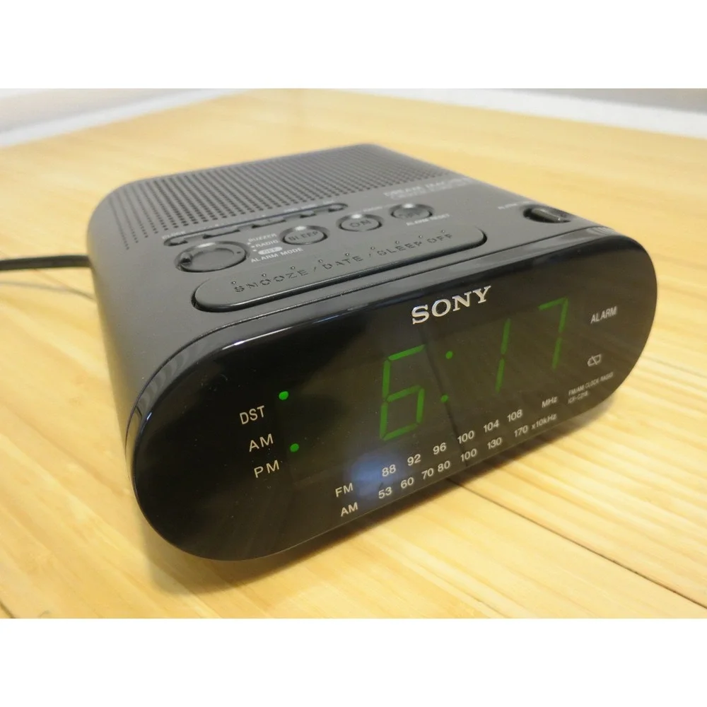 Sony ICF-C218 Dream Machine FM/AM Clock Radio with Alarm